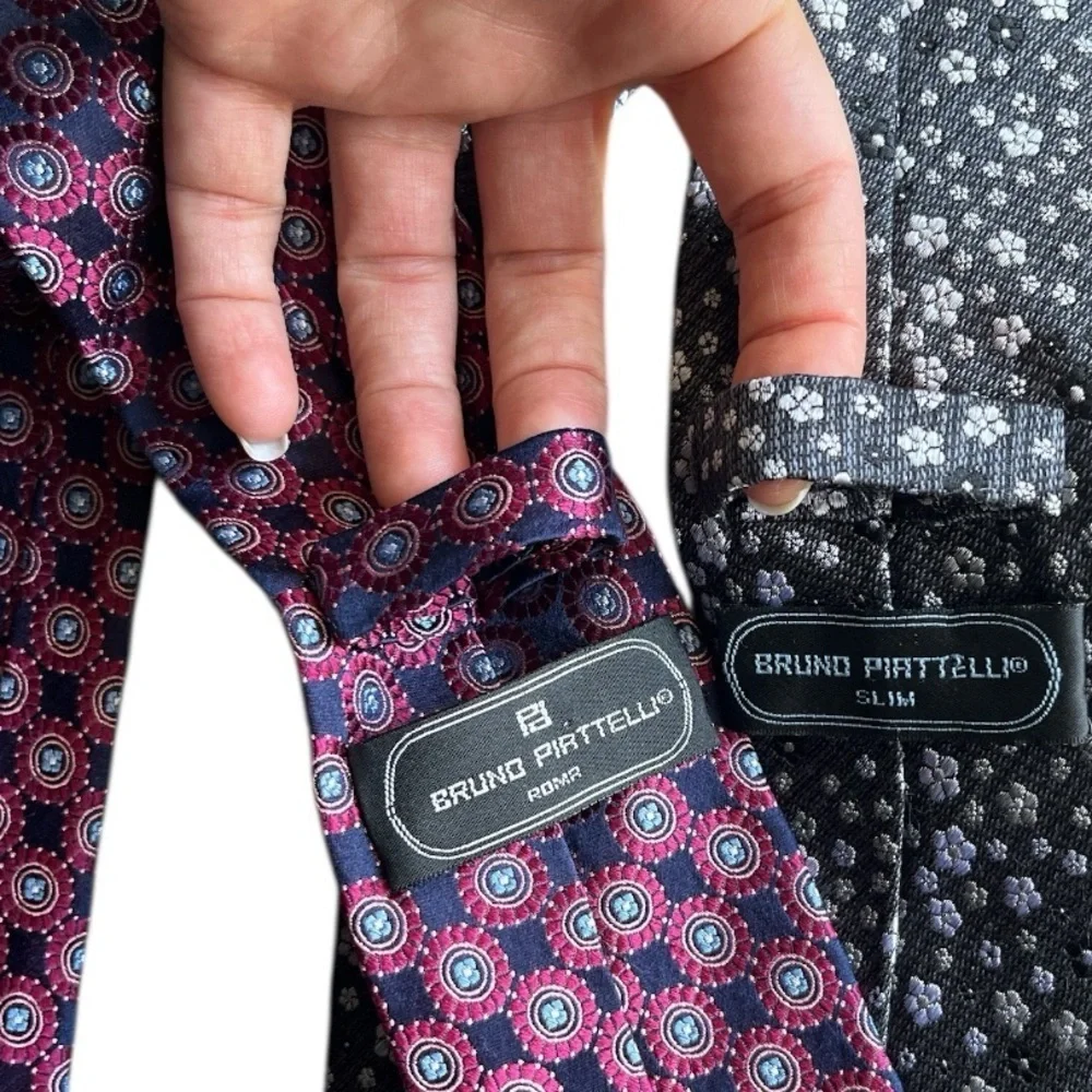 Lot 2X Bruno Pirttelli Roma Slim 100% Silk Hand Made Ties Blue Black - Picture 7 of 7